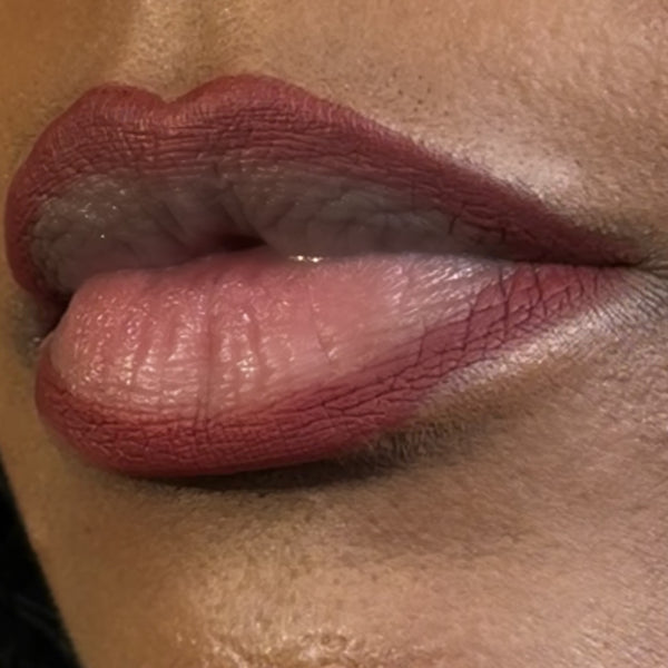 Obsession - Plump & Pout Plumping Lip Liner