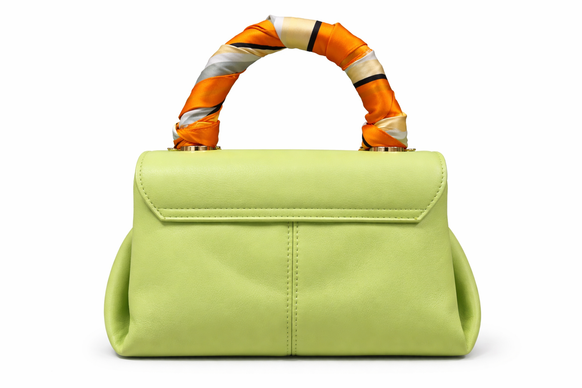 the lady amara purse
