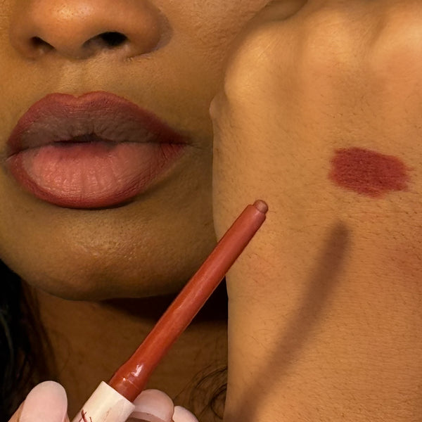 Obsession - Plump & Pout Plumping Lip Liner