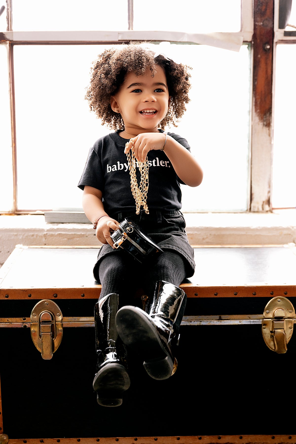 baby hustler black short sleeve lounge tee