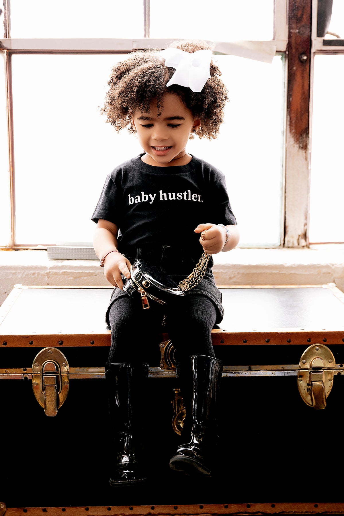 baby hustler black short sleeve lounge tee