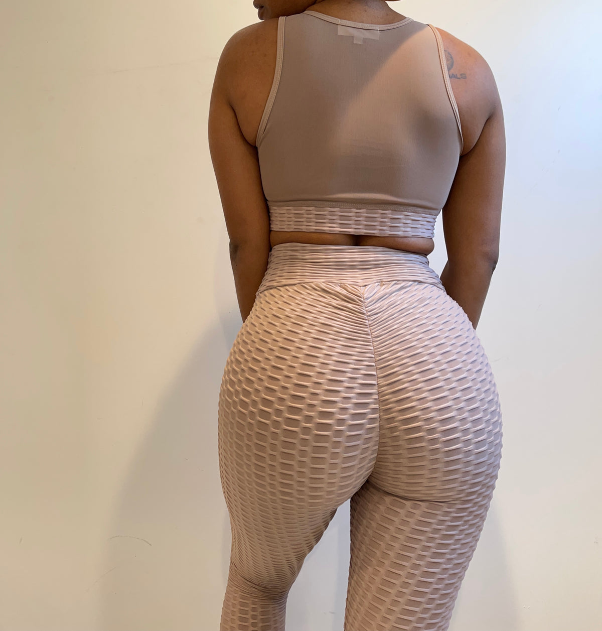 calabasas set